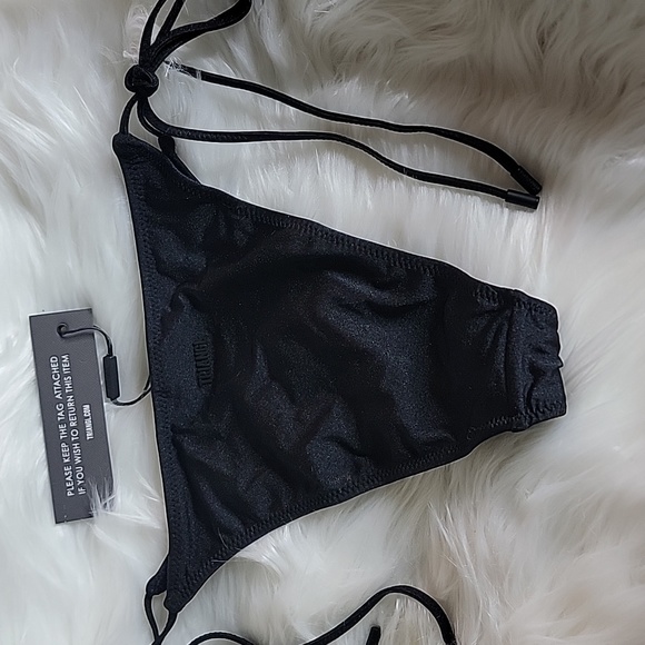 Black string bathing suits bottom - Picture 3 of 4